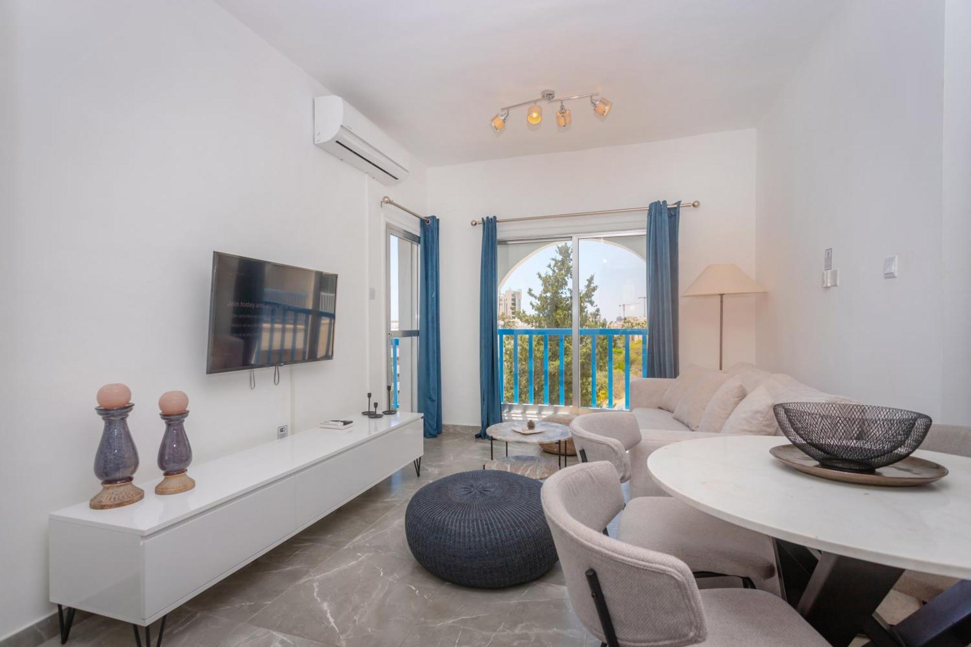 White Arches Apt #2 By Trulycyprus Limassol Zewnętrze zdjęcie