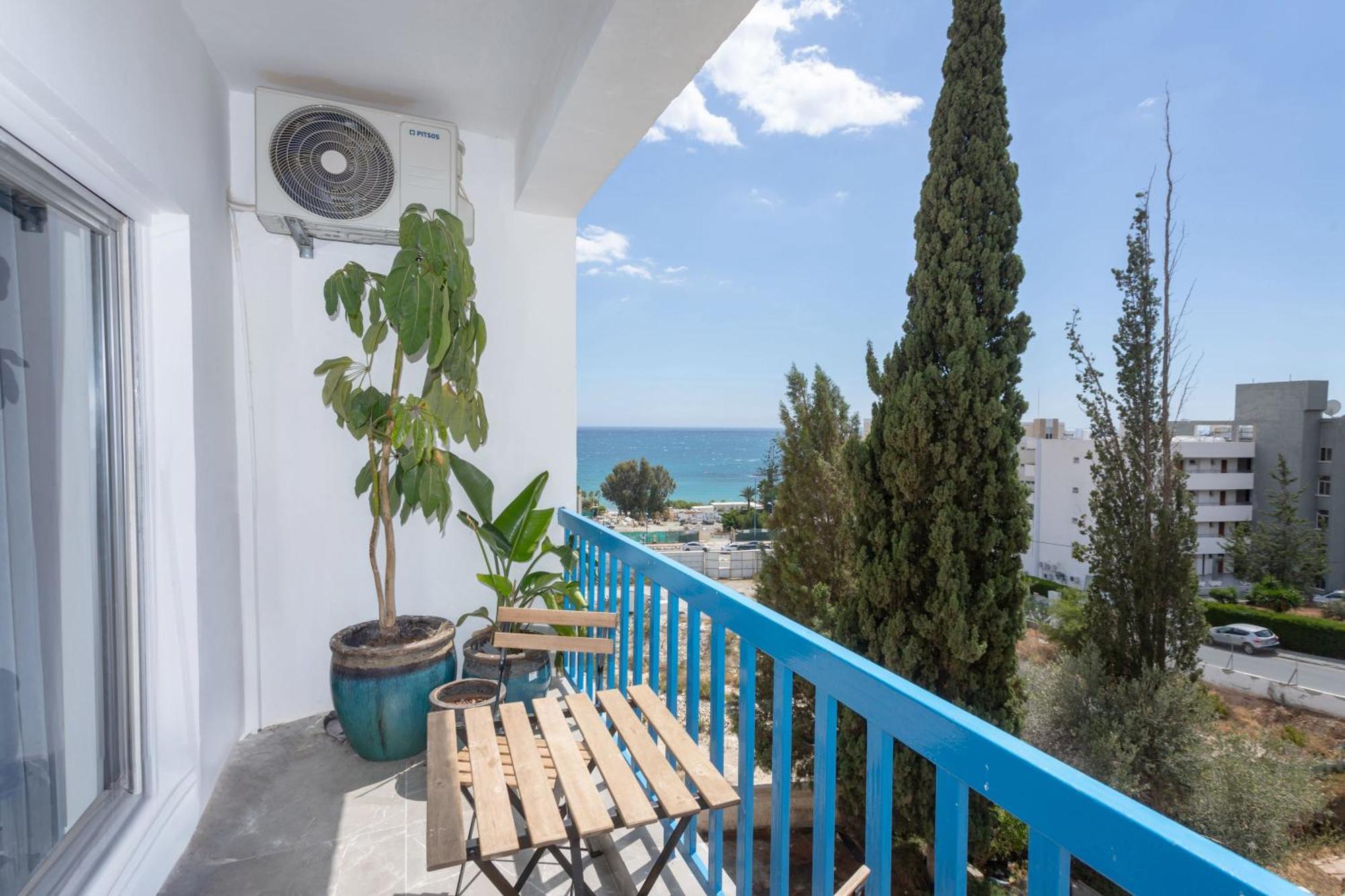 White Arches Apt #2 By Trulycyprus Limassol Zewnętrze zdjęcie